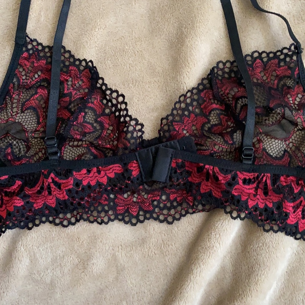 Lingerie Set. - Picture 8 of 8